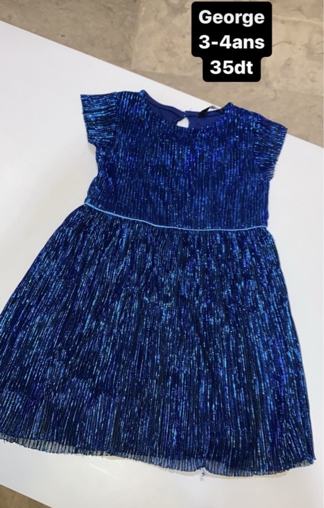 Robe 3/4 ans