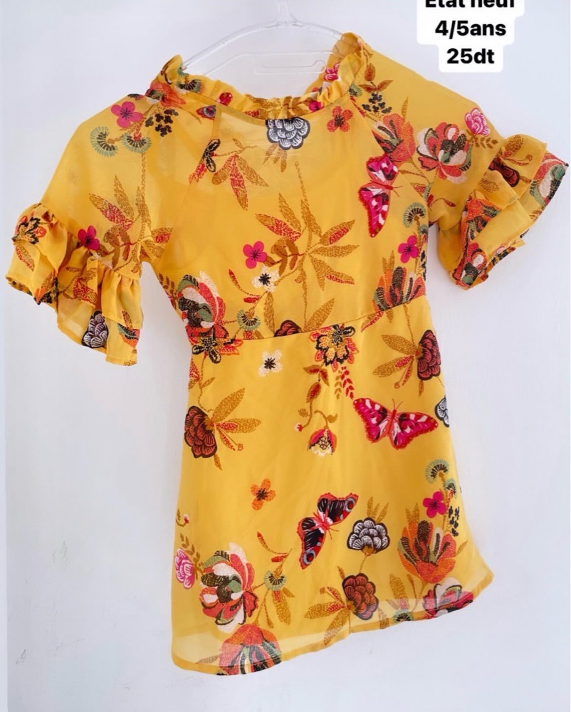 Robe 4/5 ans
