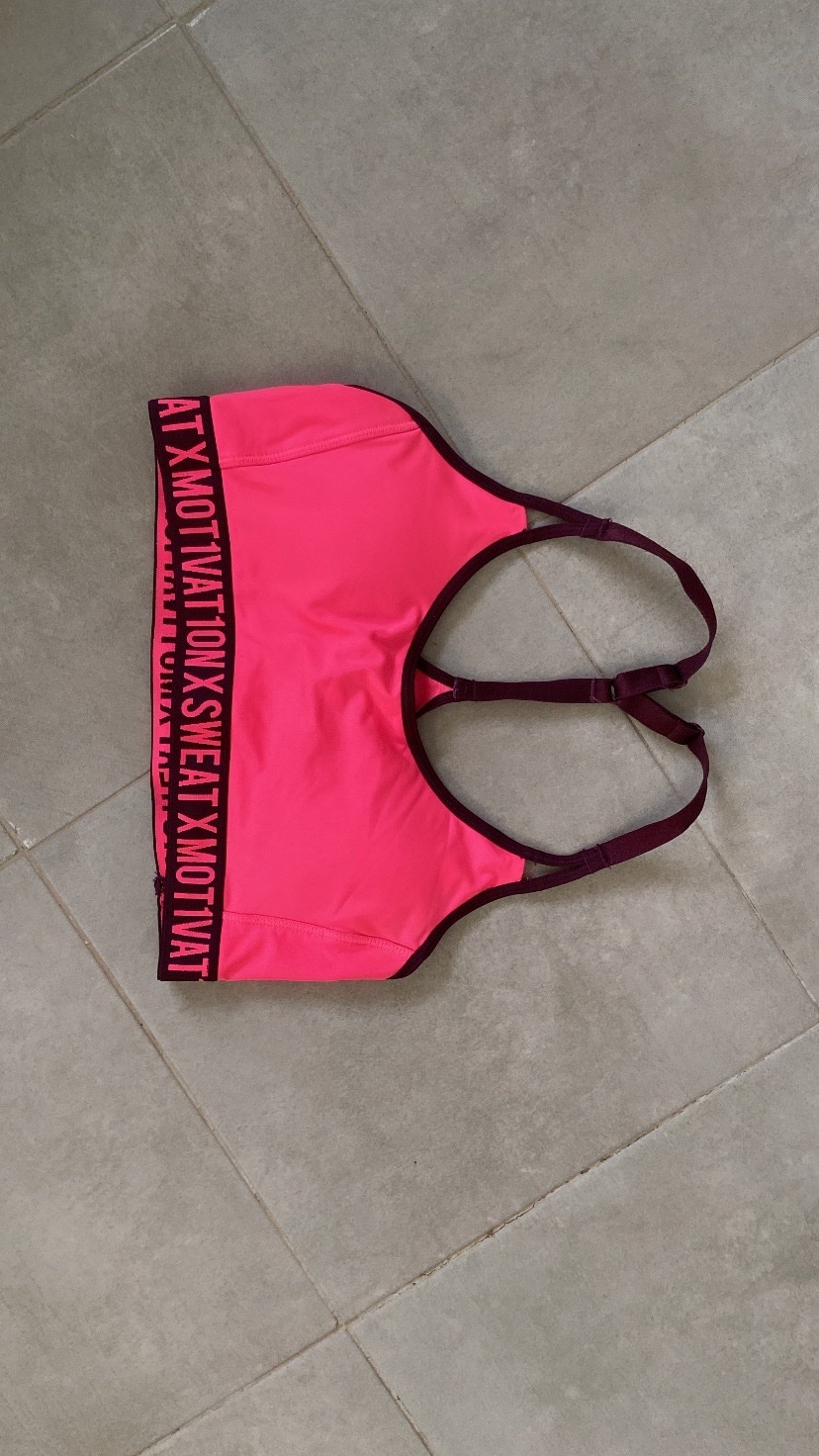 Gym top 