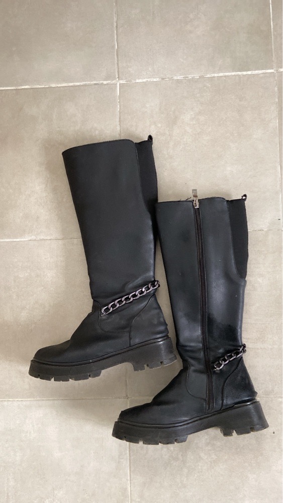 Bottes noires
