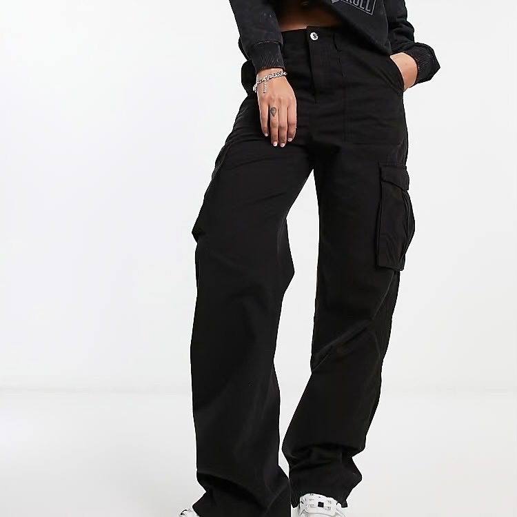 Bershka straight leg cargo trousers in black