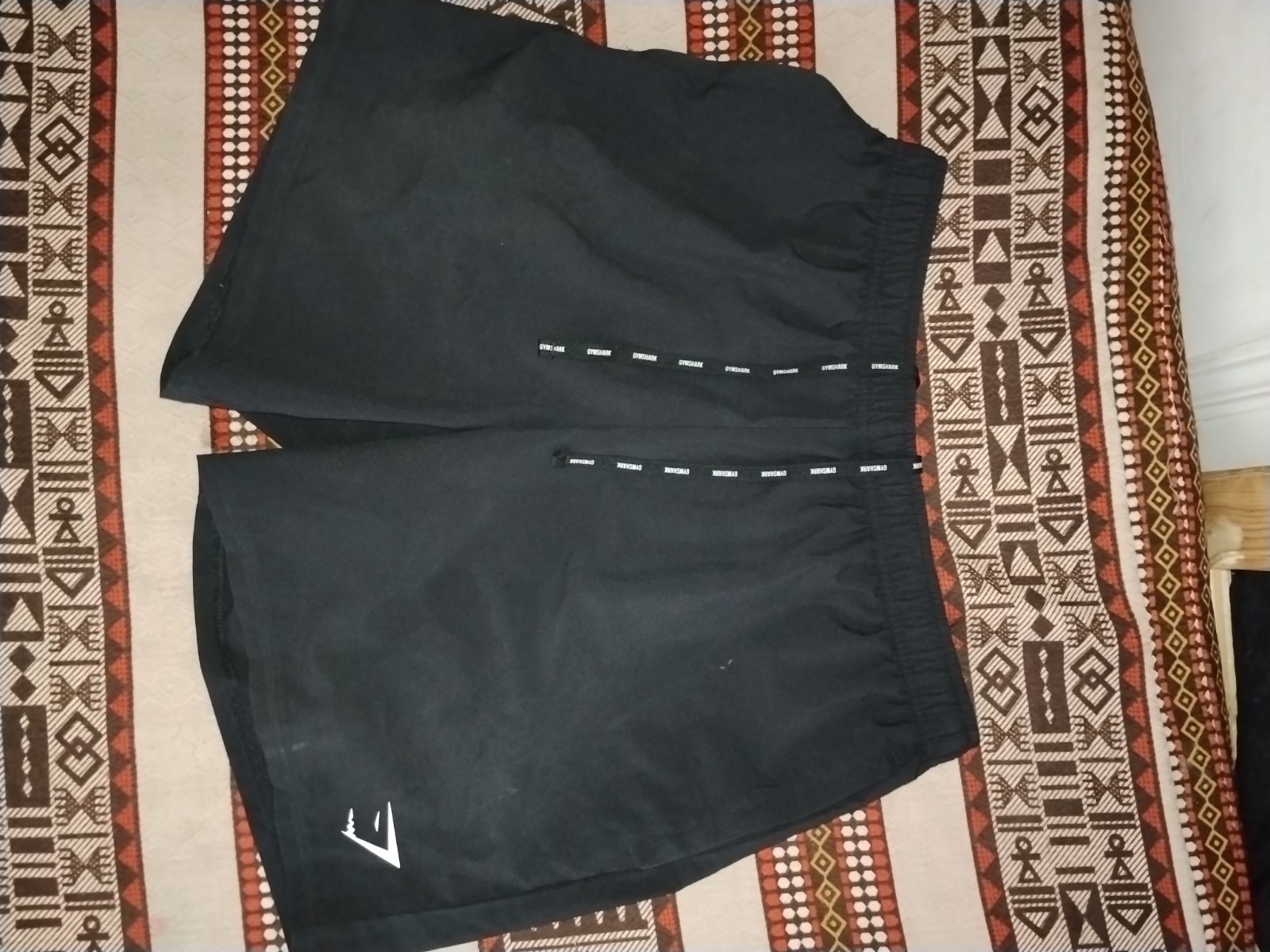 Ensemble gym shark noir taille L 