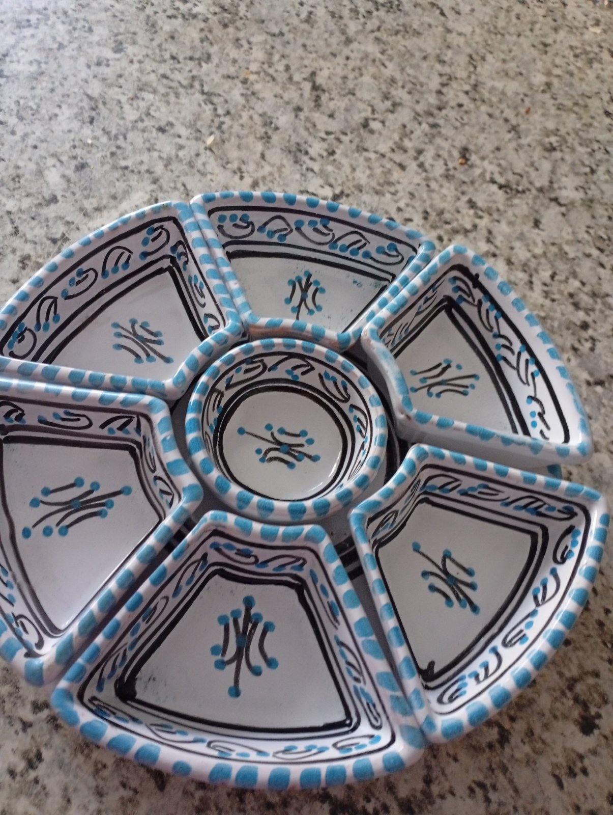 Assiette artisanale 