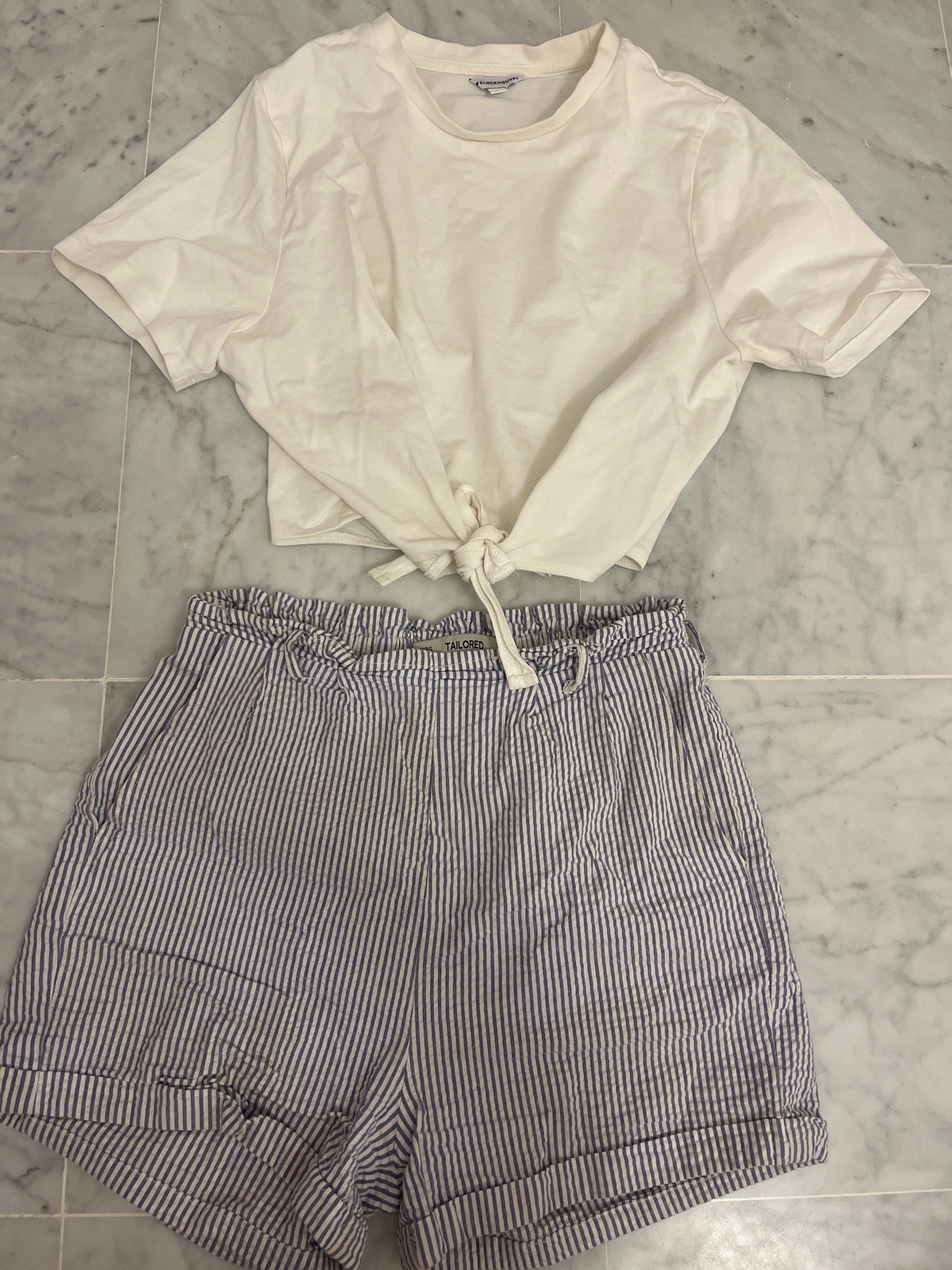 Outfit 💙🤍