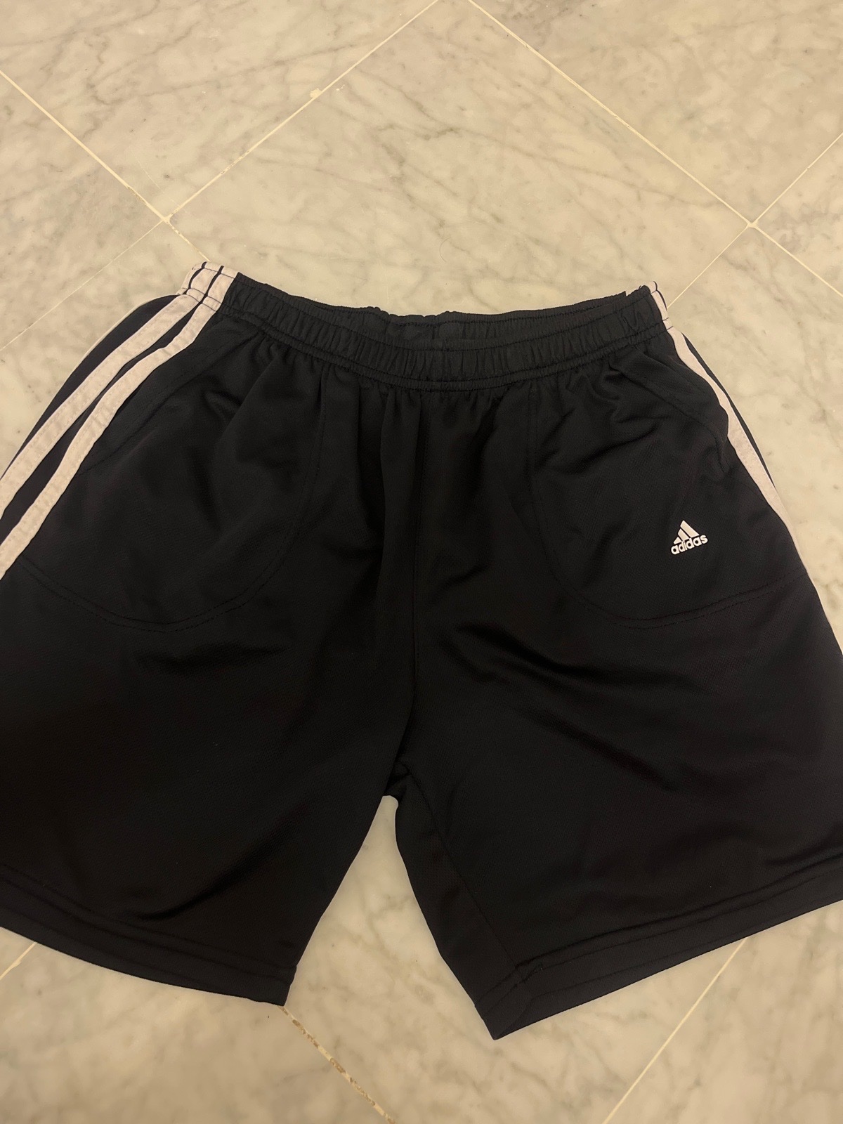 Short adidas