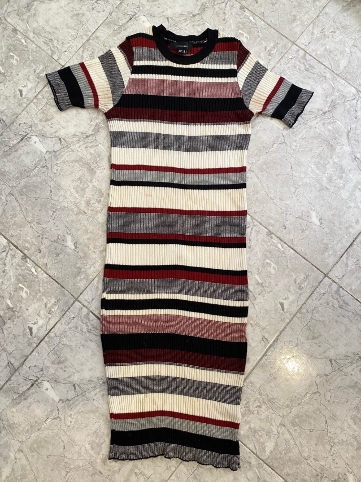 Robe ajustee 