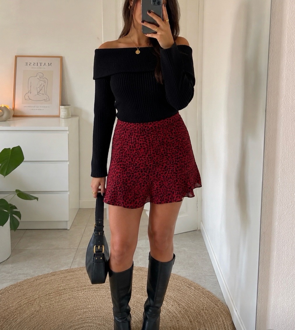 Jupe plissee stradivarius ✨