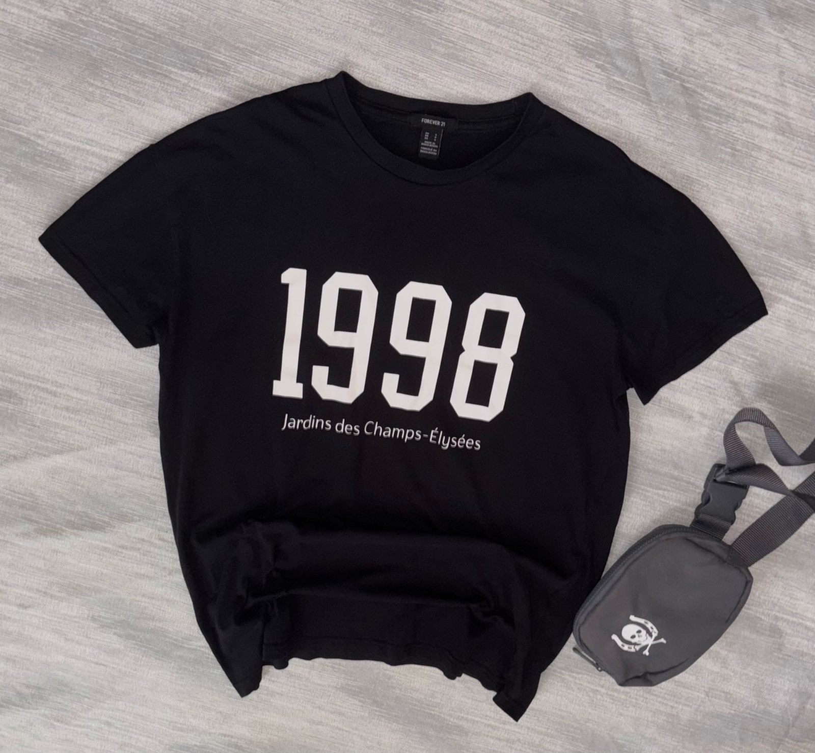 T-shirt Forever21