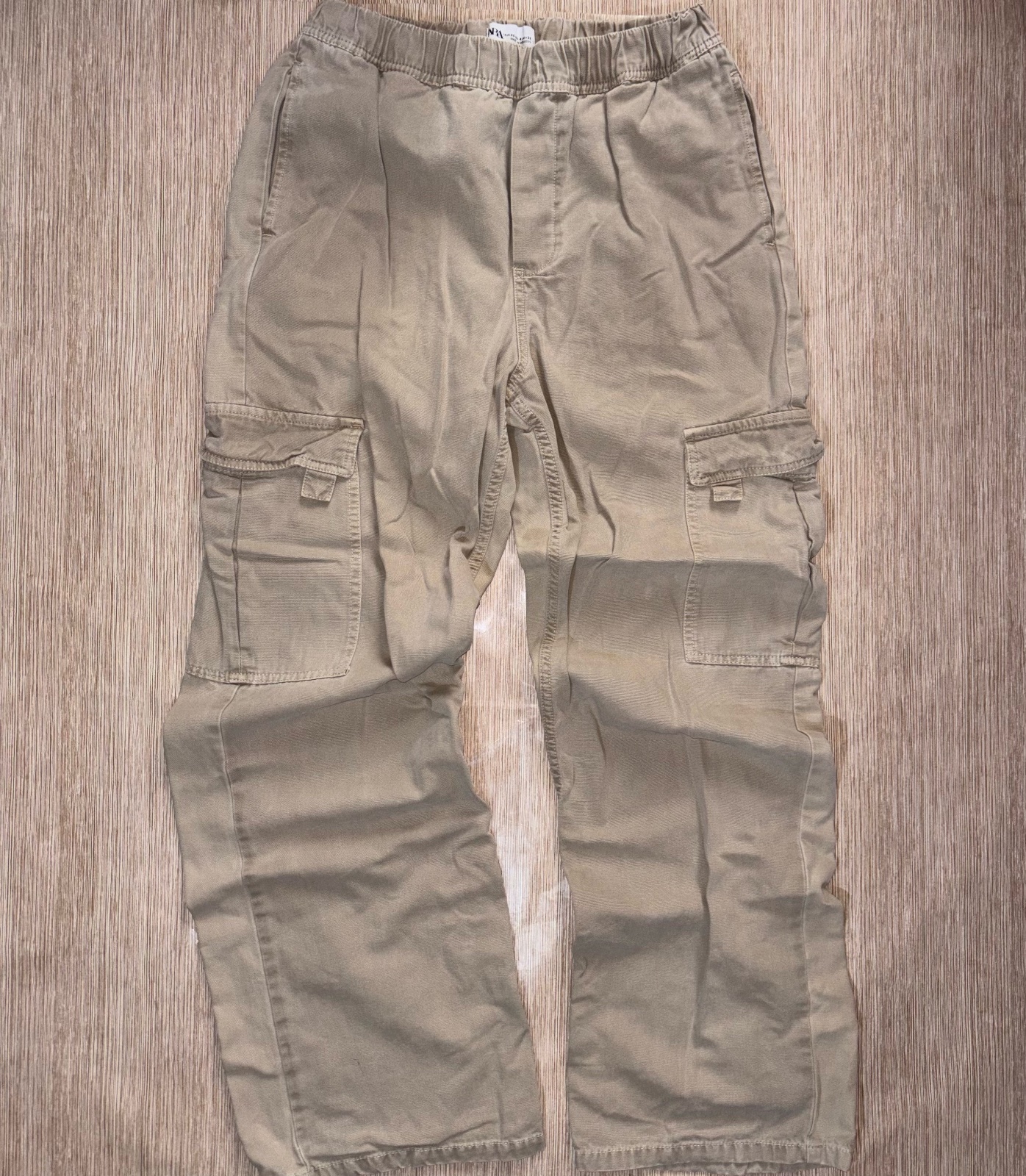 Pantalon Zara  beige  + pull h&m gratuit