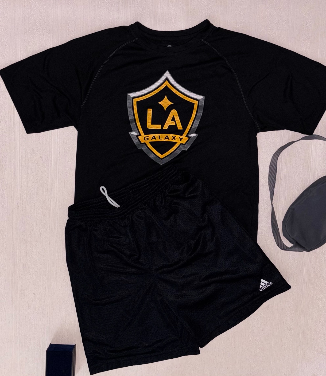 Forsa : t-shir et short sport adidas a seulement 40dt 