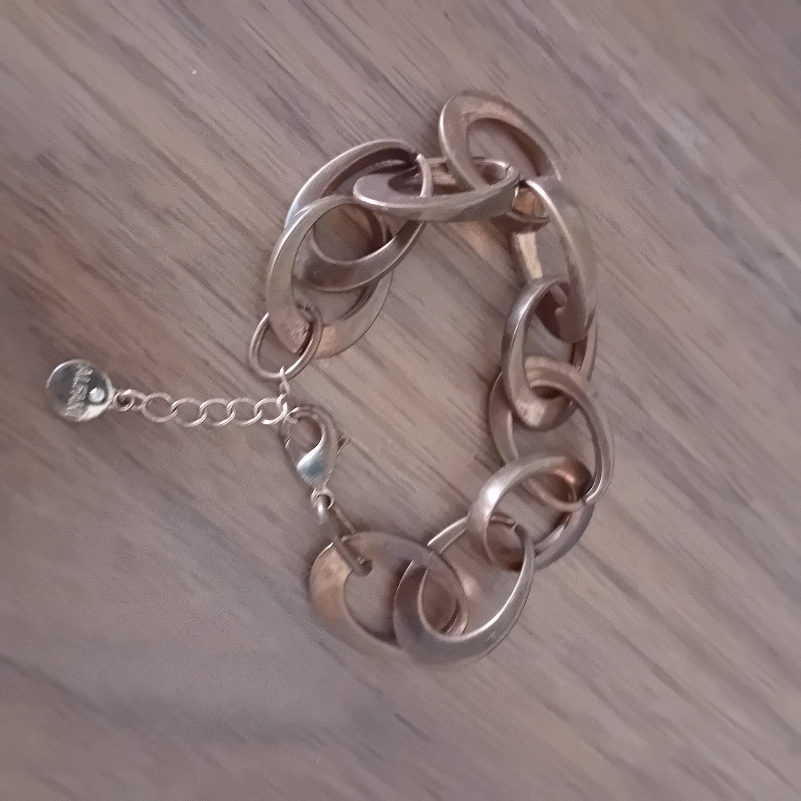 Bracelet alfani trés original