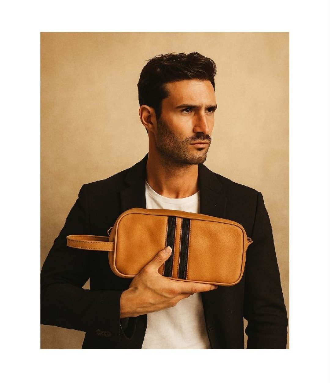 Joli saccoche camel cuir 
