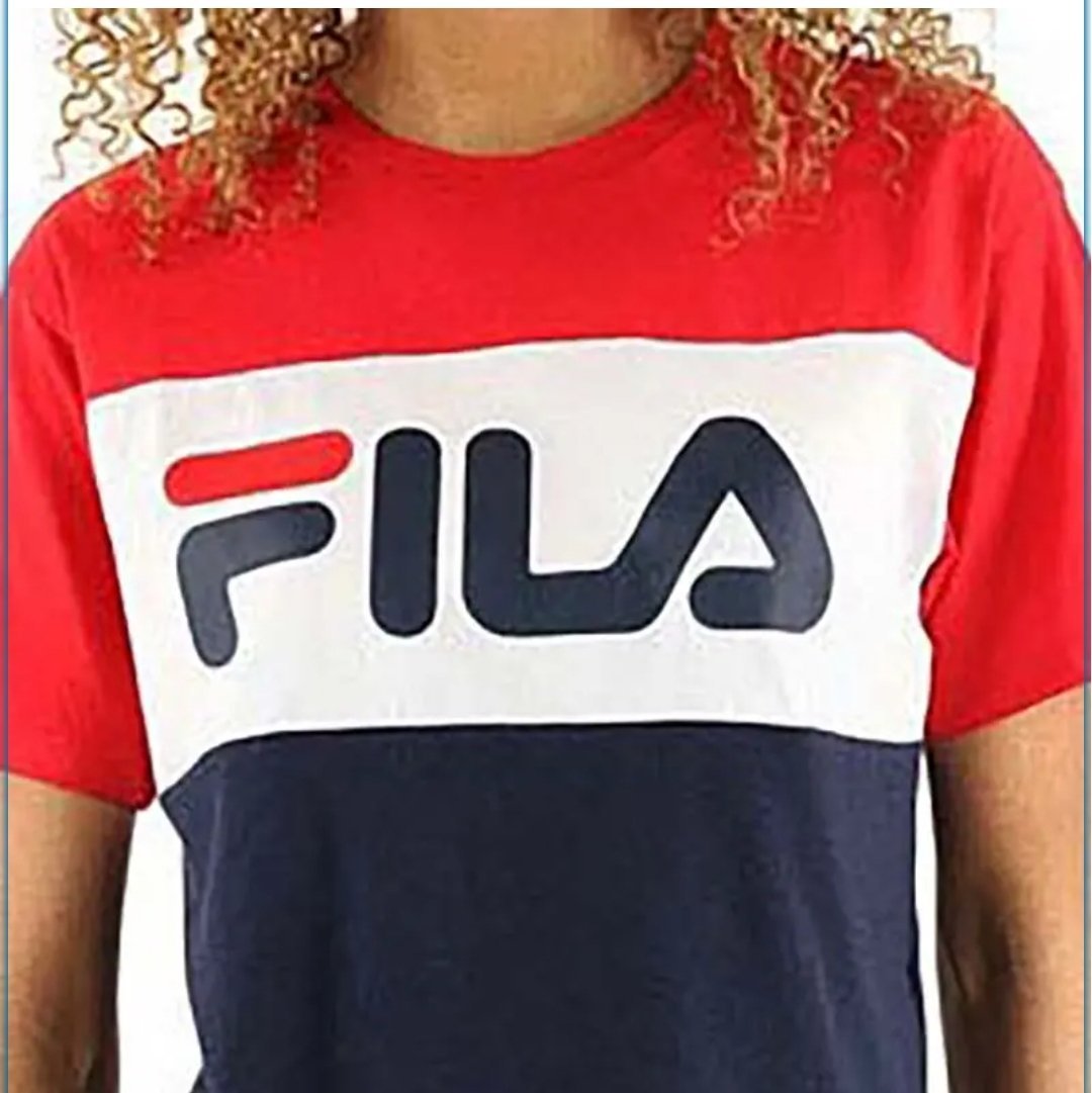 Magnifique t shirt fila pour femme authentique