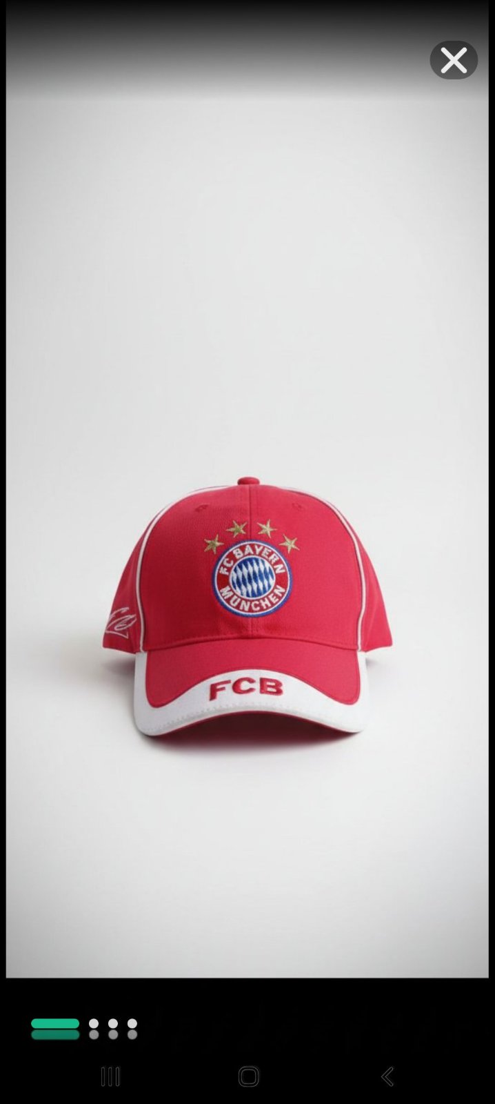 Casquette fc bayern pièce rare signée par le grand joueur lahm