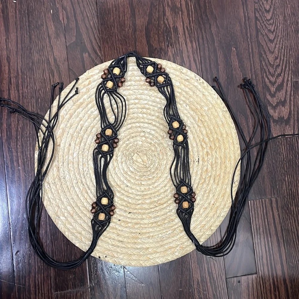 Ceinture à franges tissée en fil avec des perles marron chocolat vintage 
