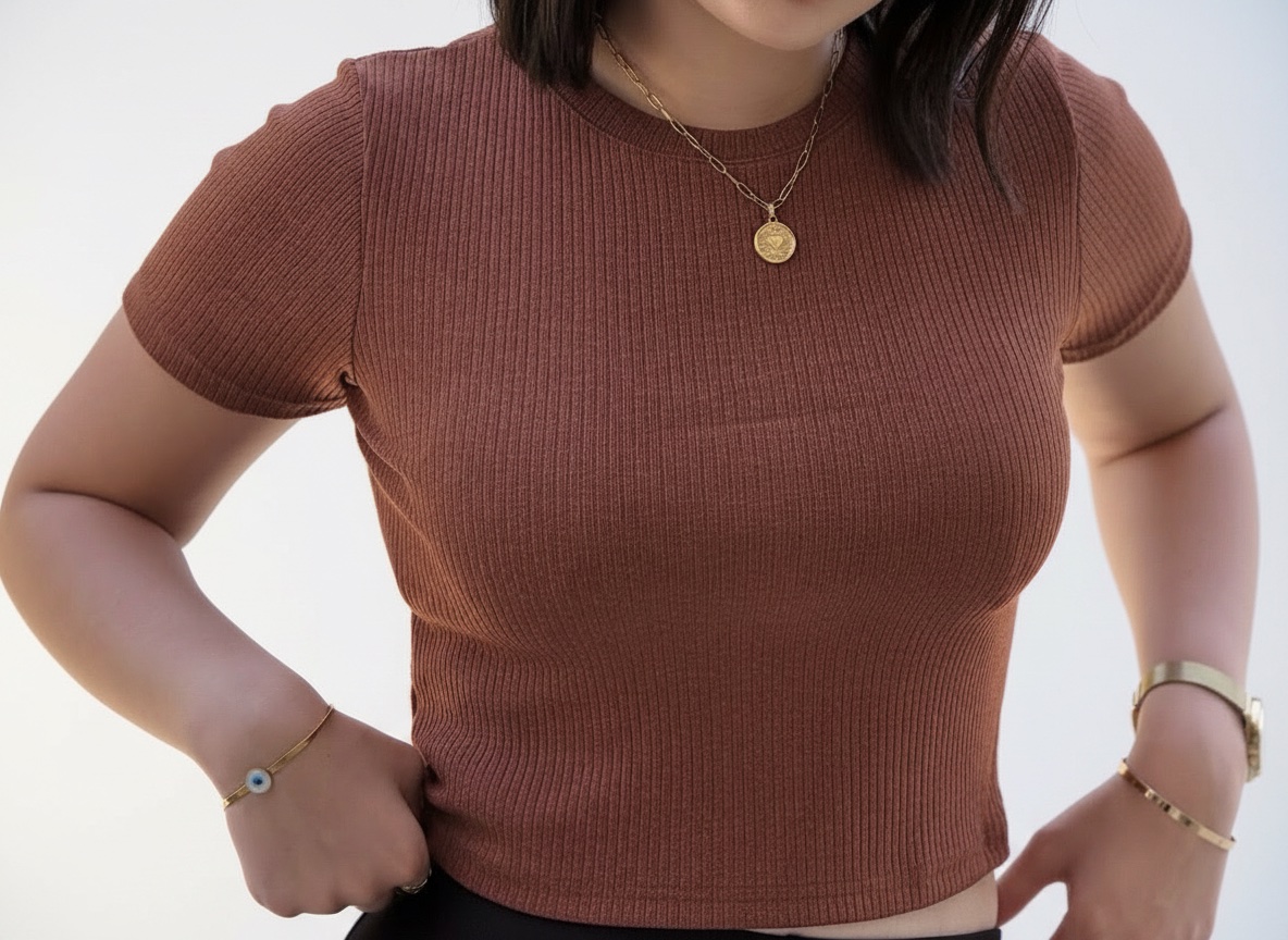 Pull basic en marron