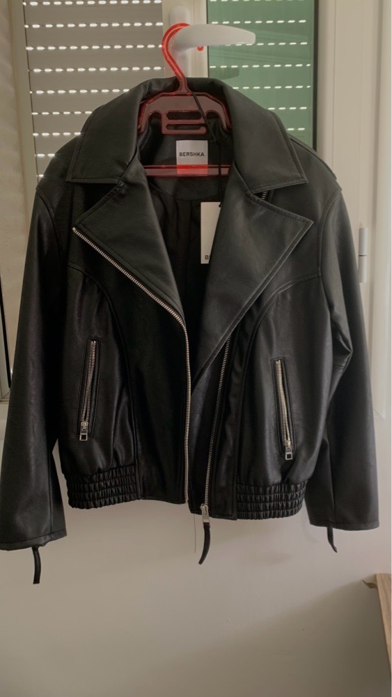 Veste cuir jamais porté
