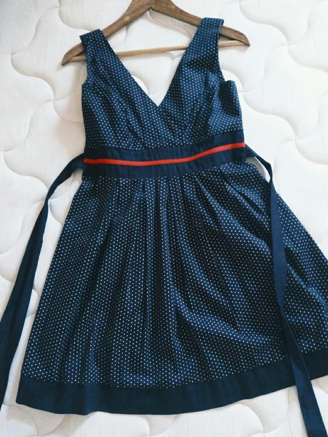 Robe en viscose tendance petit point. Made in France 