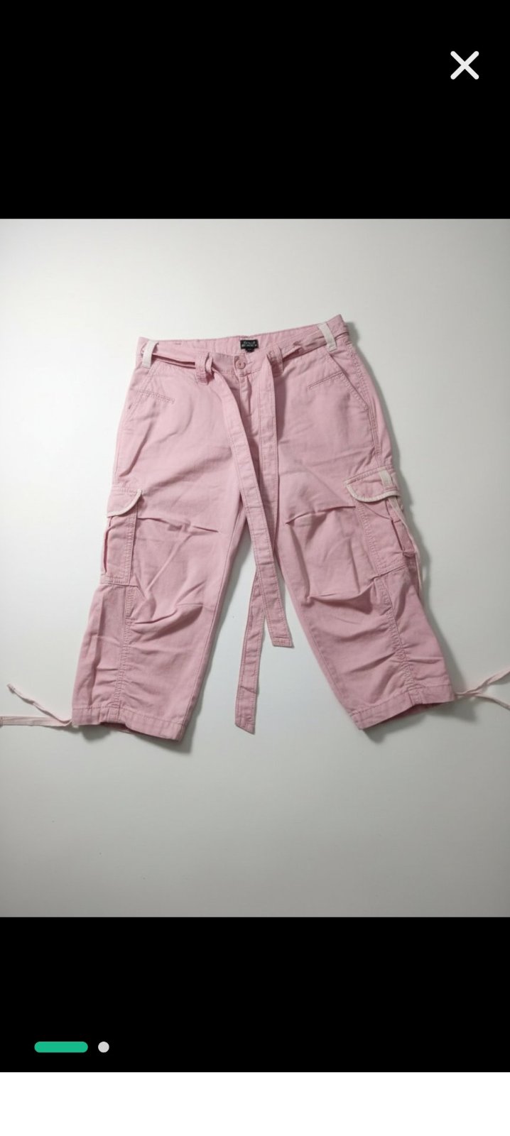 Short Cargo en Lin Ylabes 40/42. Marque Italienne 