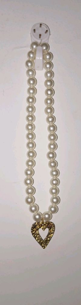 Un collier de perles