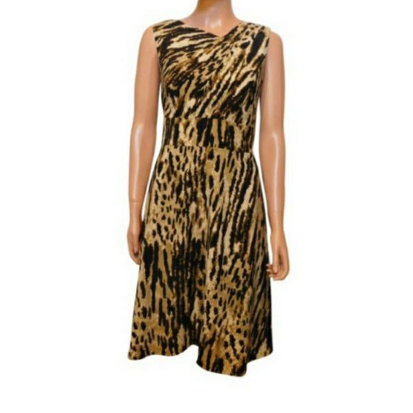 robe pour les femmes Calvin Klein