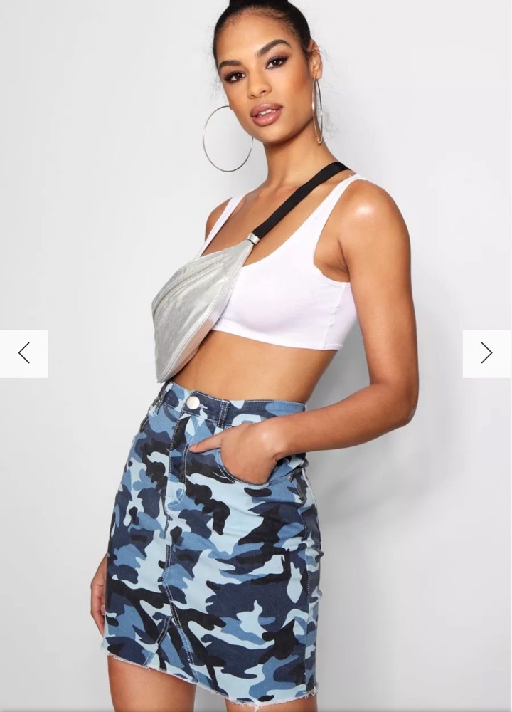 petite jupe camouflage en jean 
