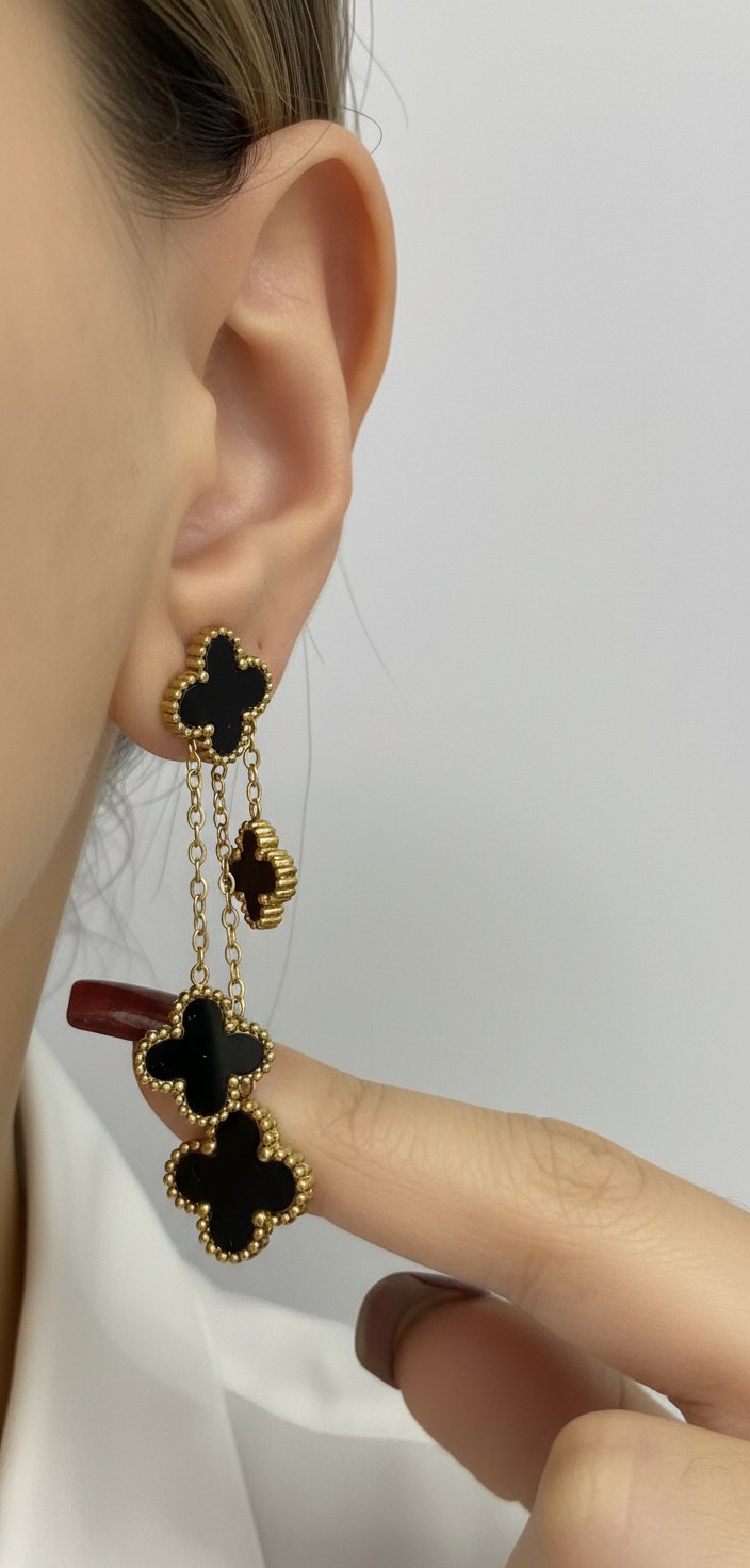 Boucle d'oreille Van Cleef 