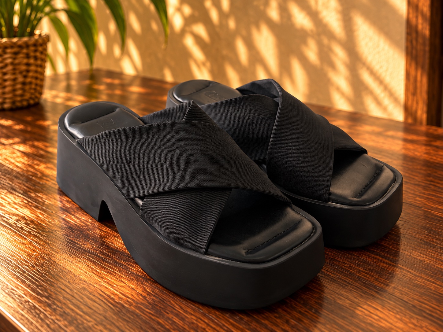 Colibri Noir Lycra  – Taille 39