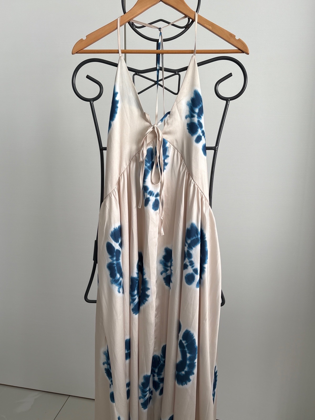 Une robe longue fluide