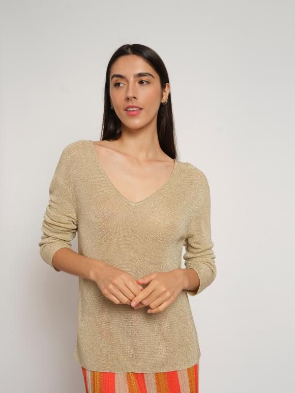 Pull beige en laine col V
