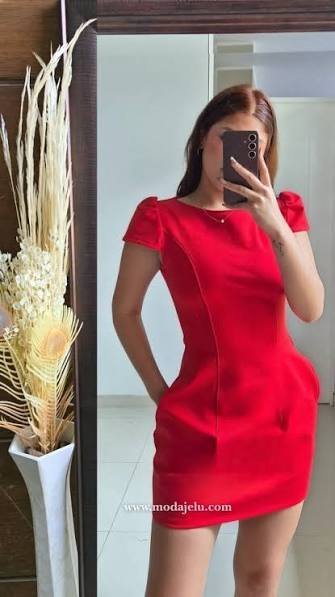 Robe fourreau Mango rouge à manches courtes