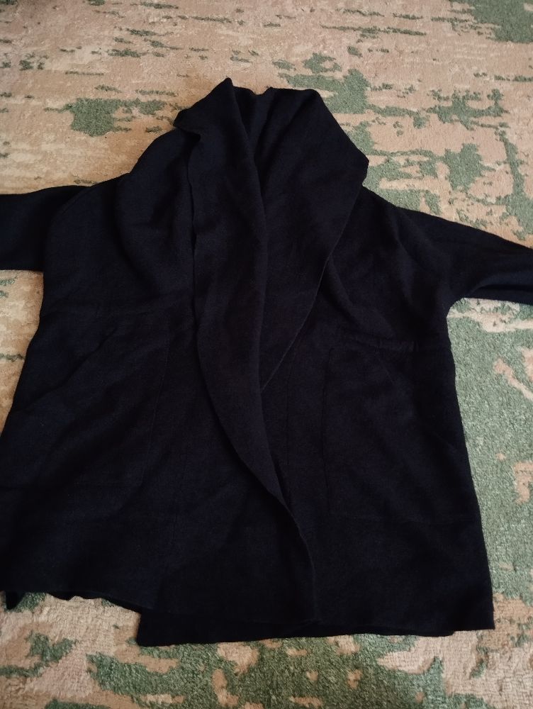 Kimono en laine bleu marine 
