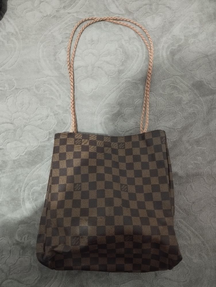 Sac à main Louis Vuitton 
