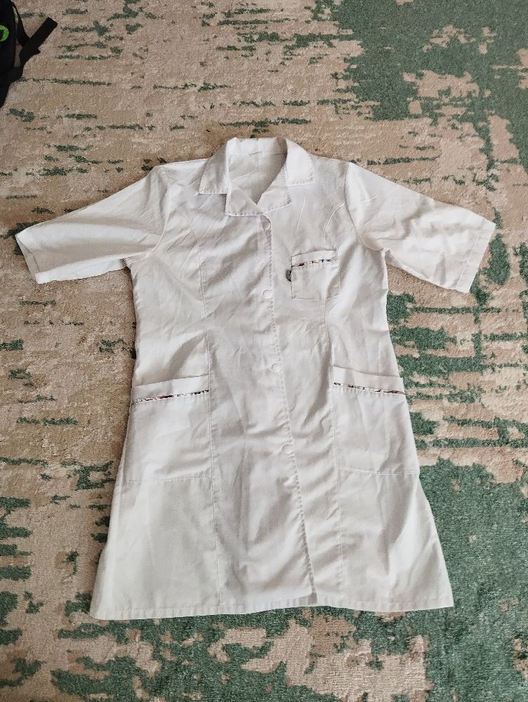 Promo 4 Blouses blanches 