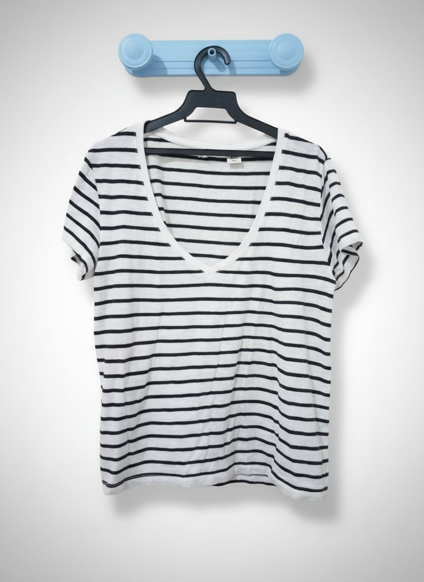 T-shirt noir et blanc 
