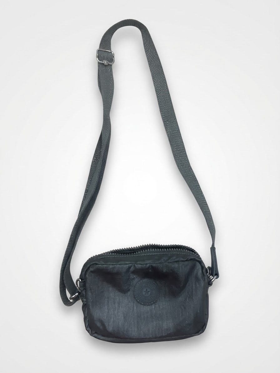 Sac gris de la marque kipling