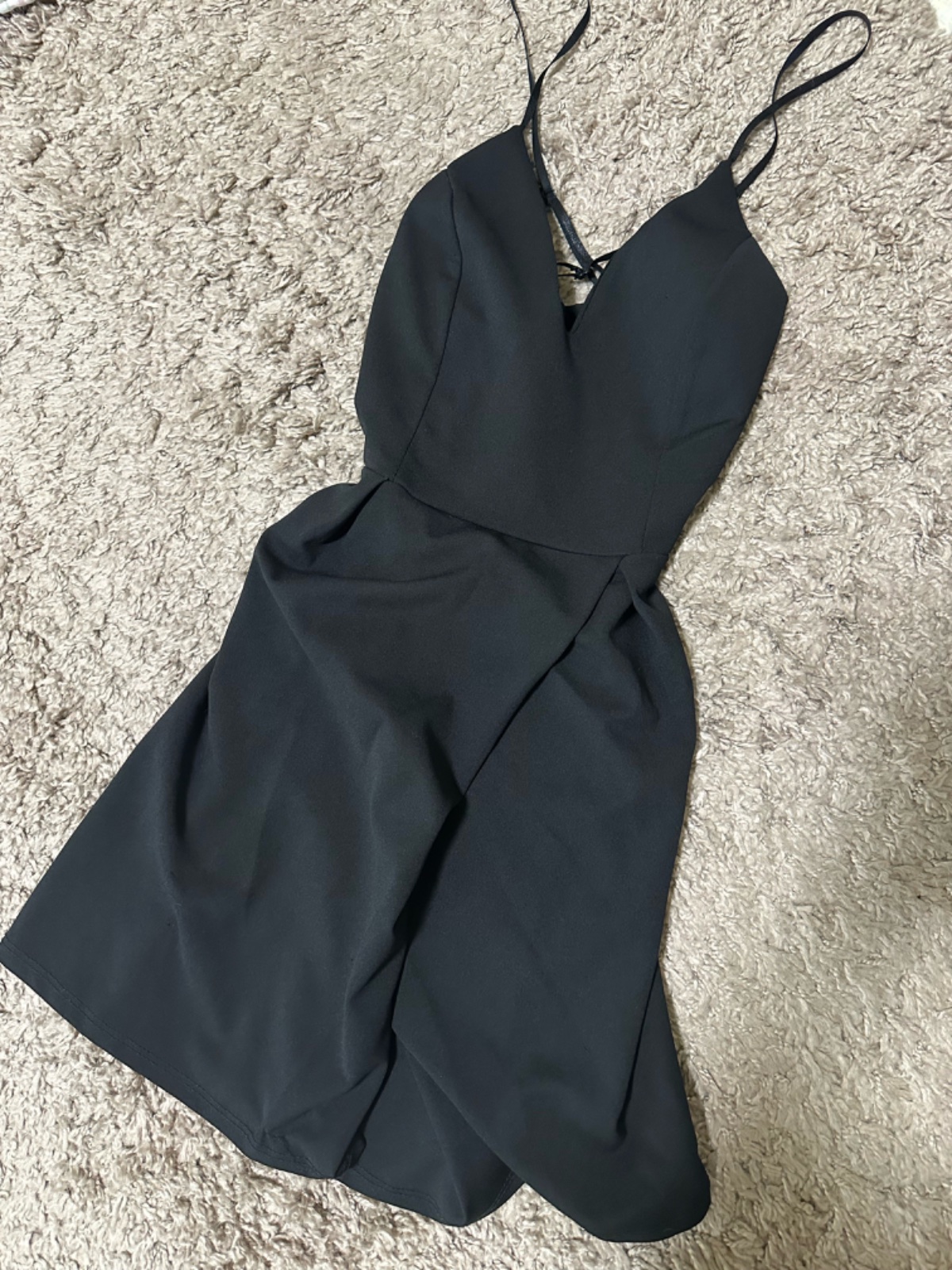 Robe noir