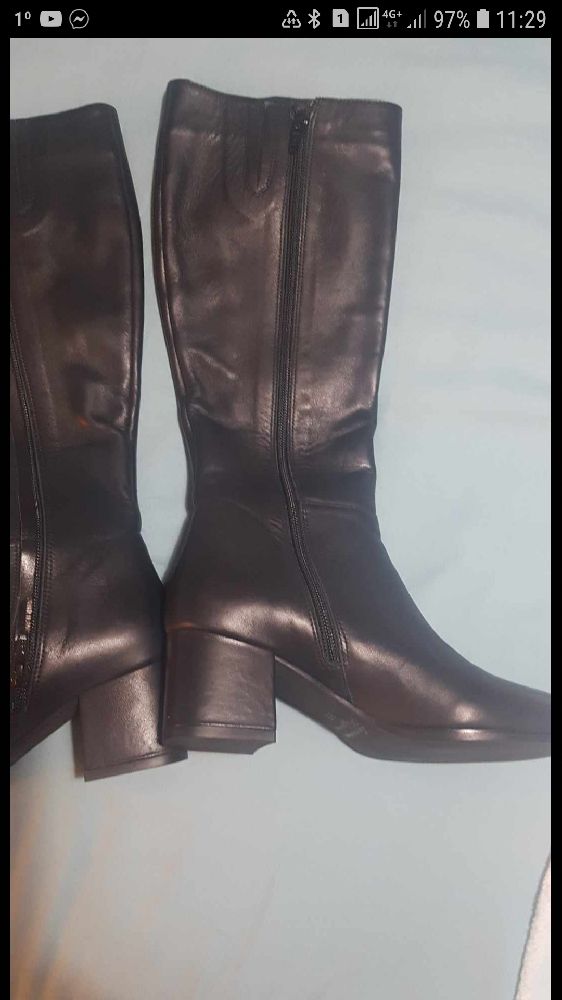 Botte noir de marque 