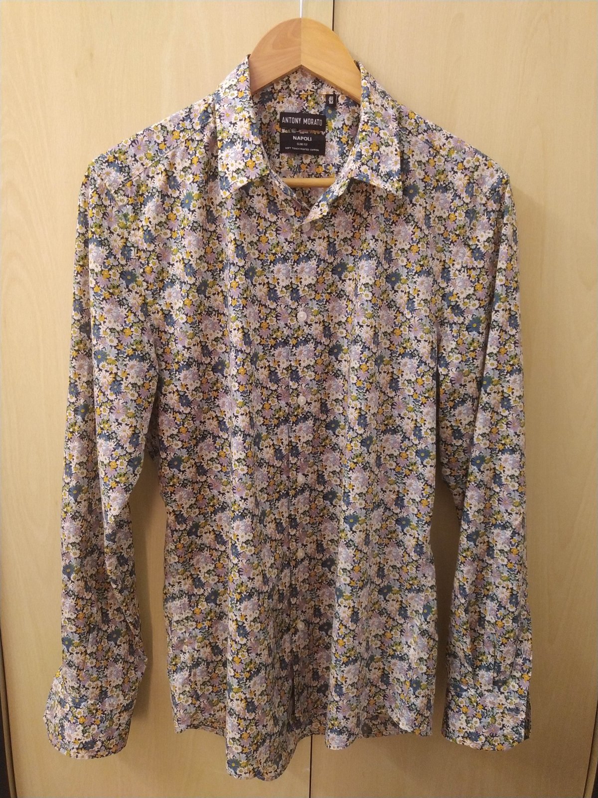 Chemise motifs fleuris 