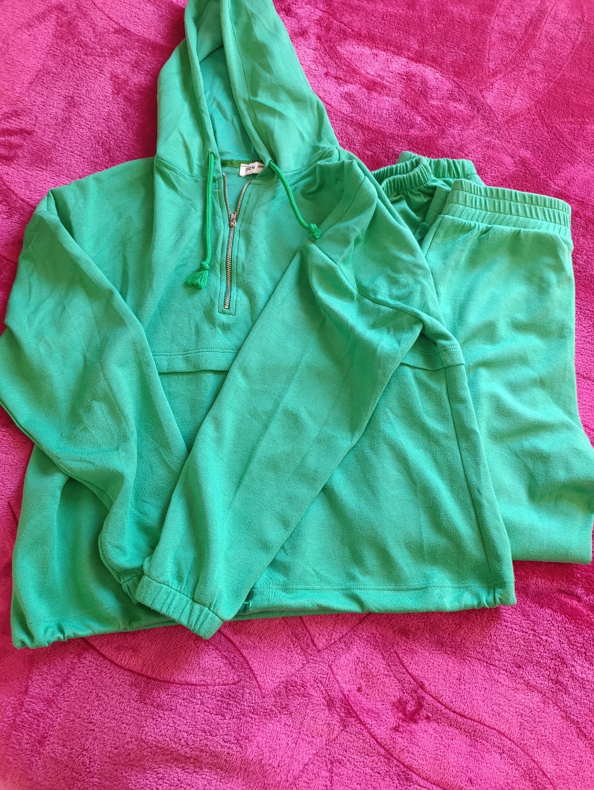 Jogging femme en vert