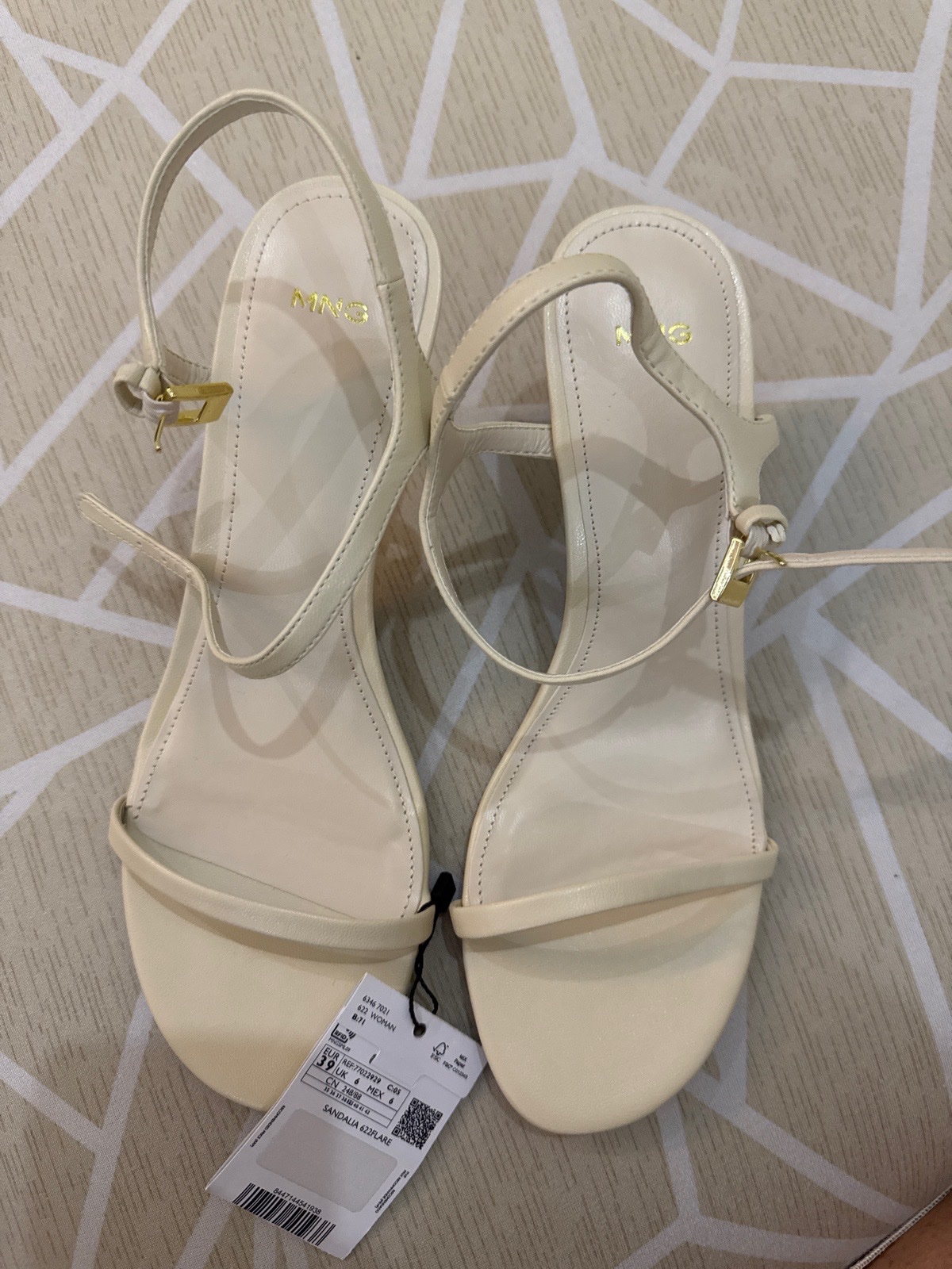 Sandales mango état neuf