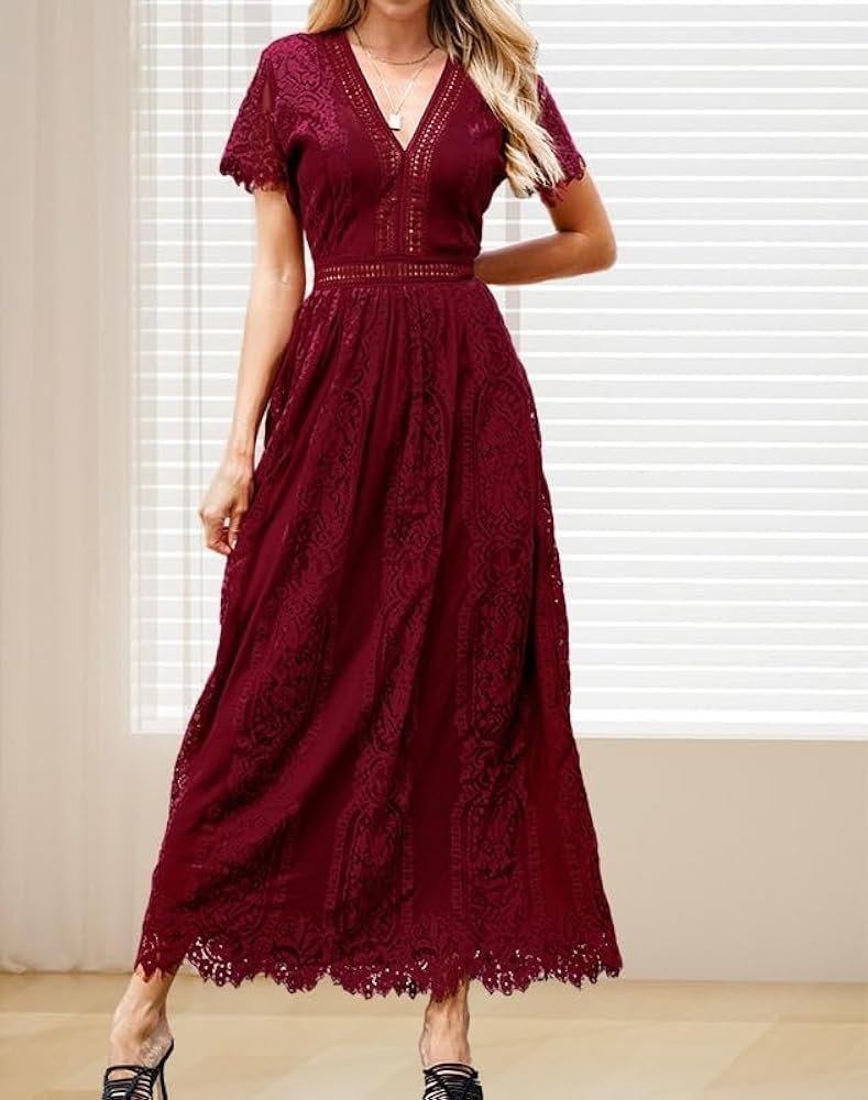 Robe maxi à guipure.  Taille M