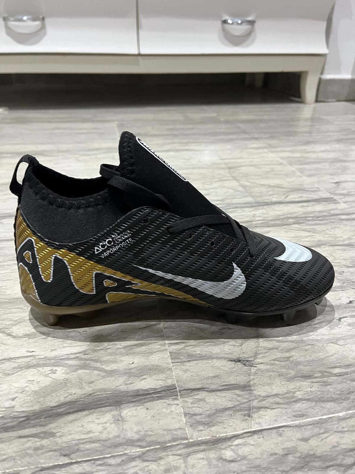 Crampon Nike Mercurial 