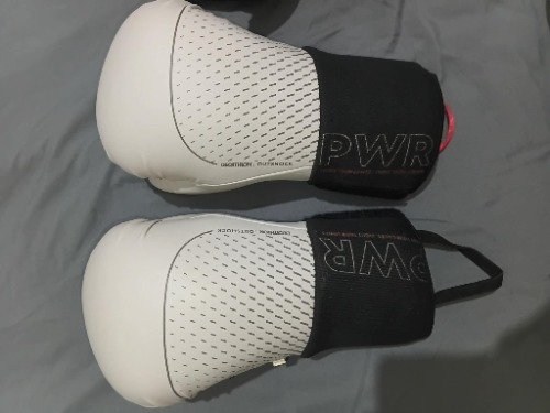 Decathlon OUTSHOCK  Gants de boxe