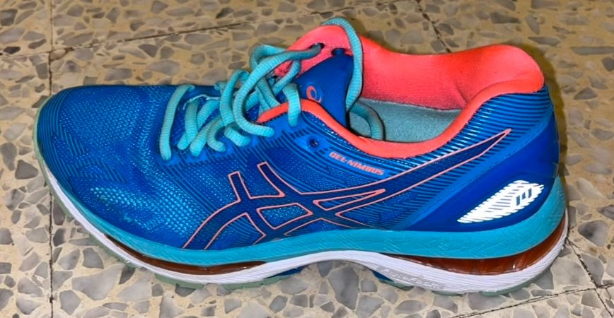 Un joli basket Asics fille ou garçon 