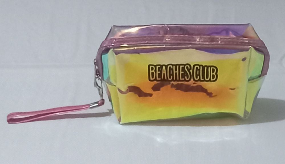 Trousse de plage ou de maquillage 