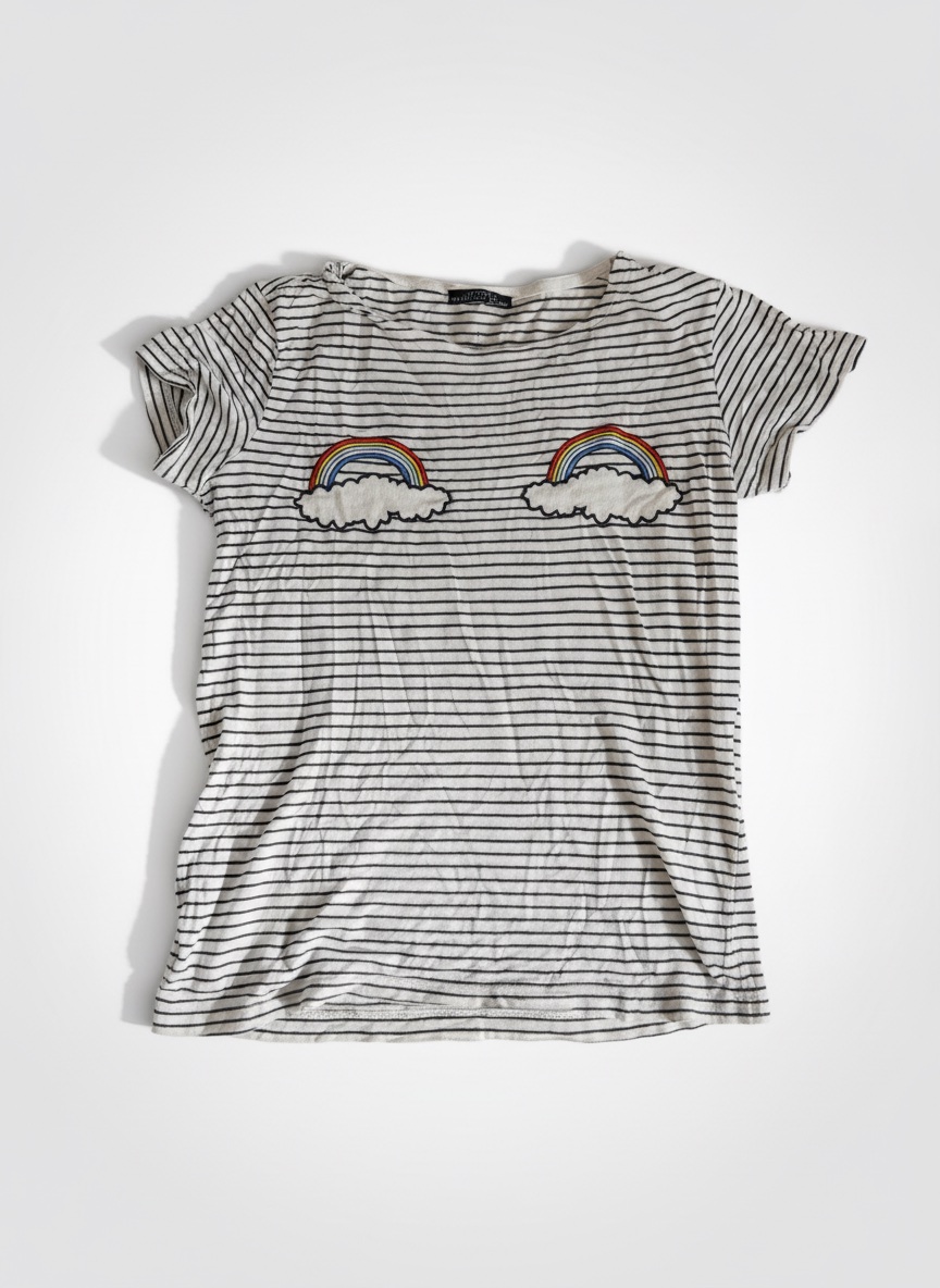 ✨ T-shirt rayé avec détails arc-en-ciel ✨🌈