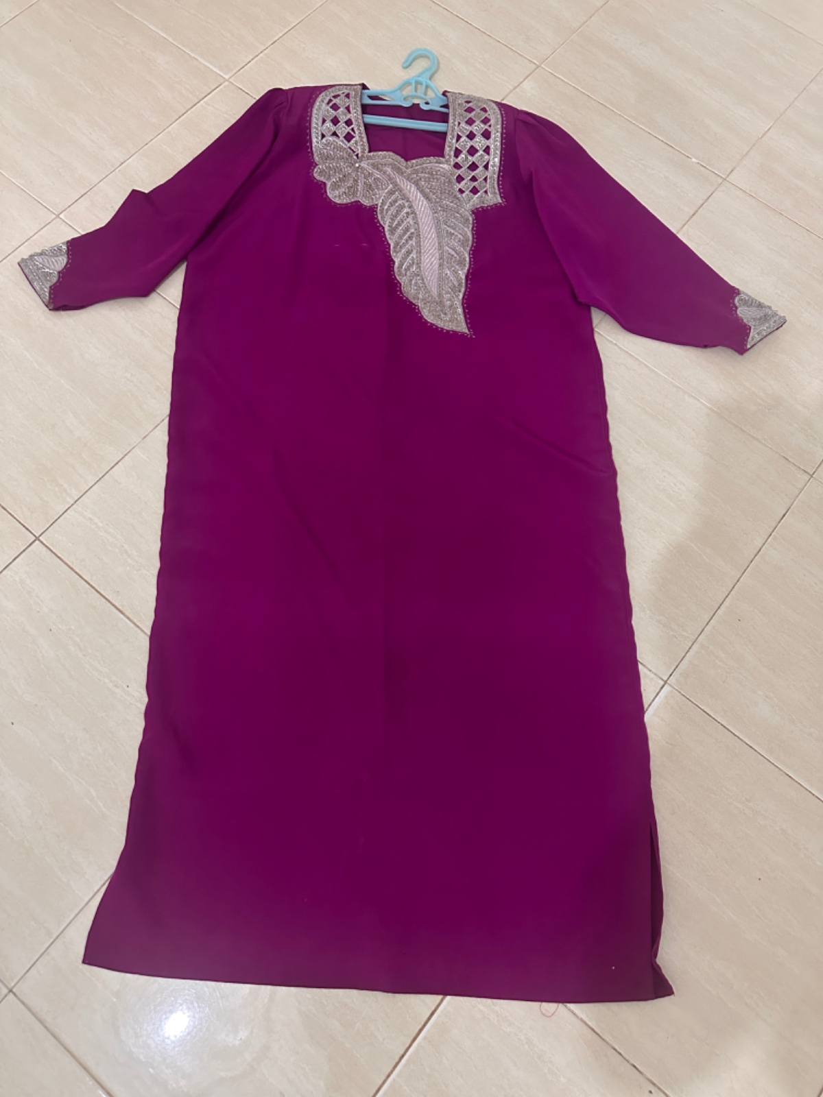 Maghnifique Caftan pour les soirées arabesque 