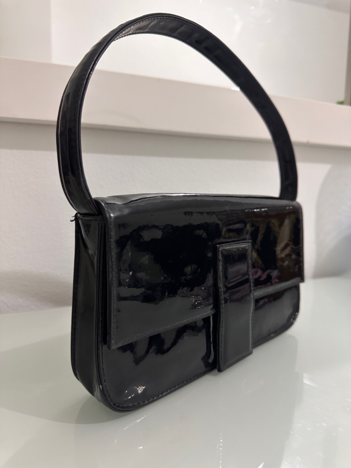👜 Sac à main noir verni – élégant & tendance🖤🖤🖤