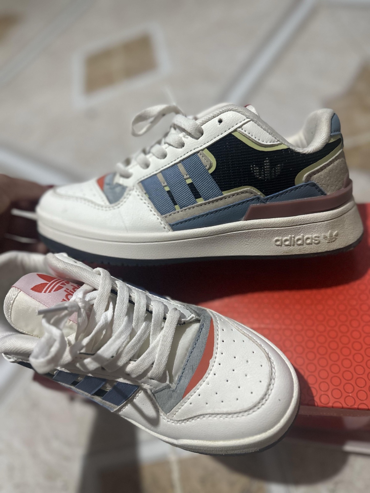 Sbadri adidas